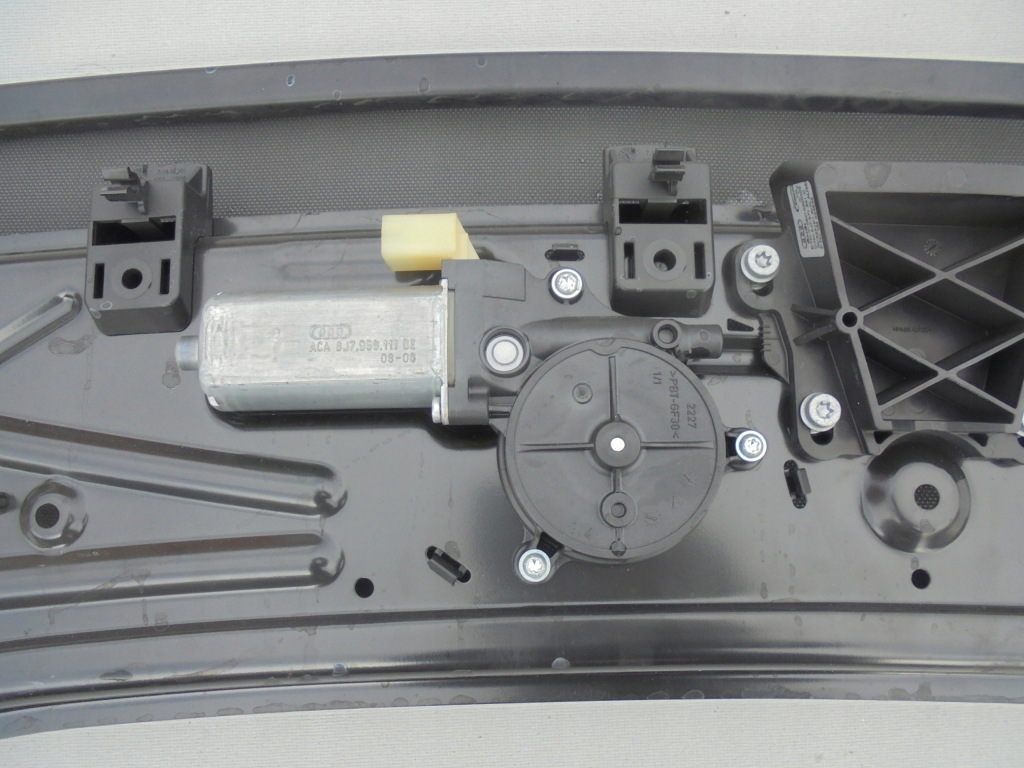 фото №6, Audi tt 8j0 2009 r-wiatrołap windschott 8j7862953