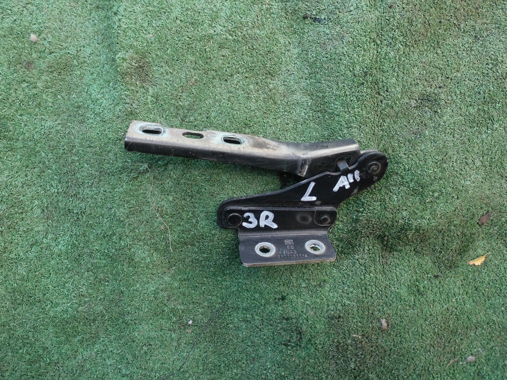 фото №1, Петля капот 3r0823301a seat exeo 3r лівий