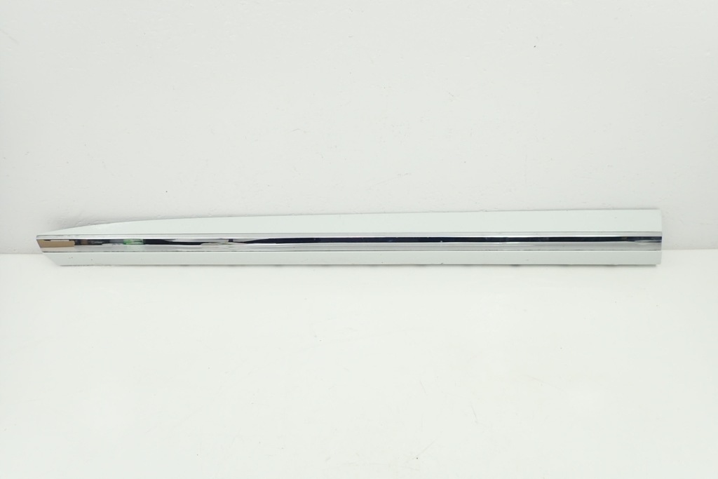 фото №1, Молдинг дверь левый перед lc9a vw arteon 3g8854879