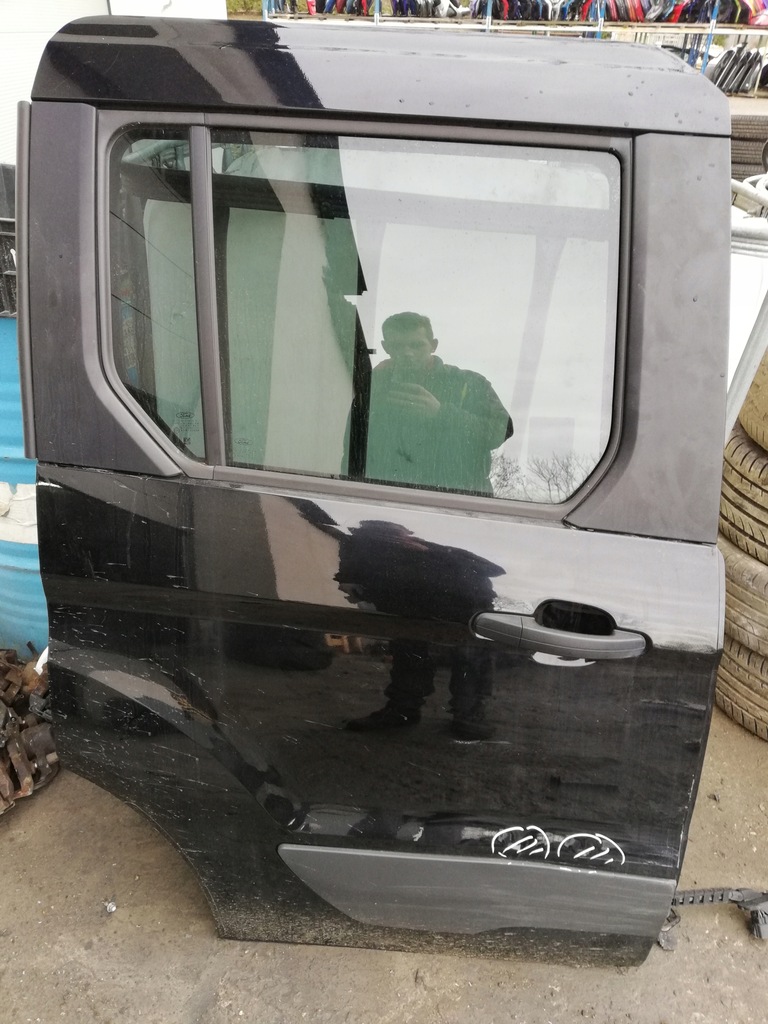 фото №1, Ford tourneo connect mk2 дверь правое задние задняя