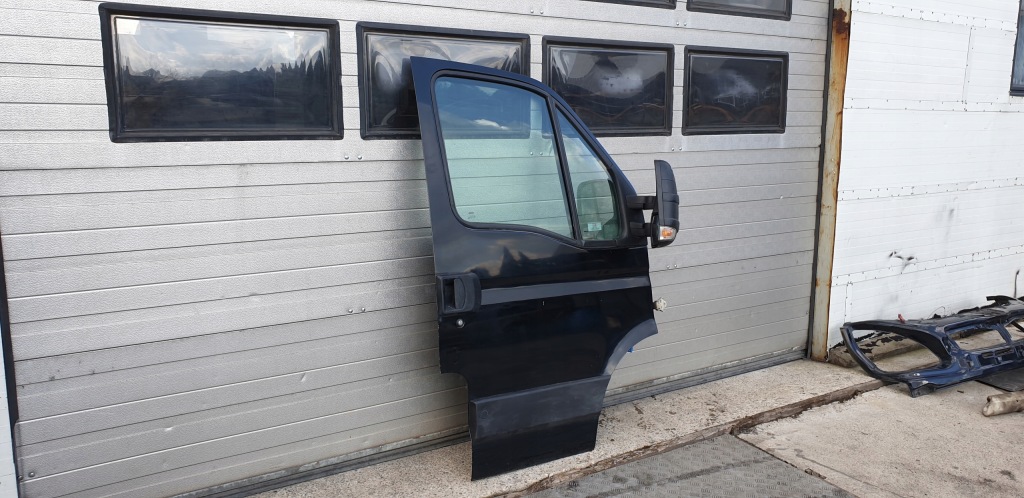 фото №2, Iveco daily iv дверь перед передние правое lak. 192