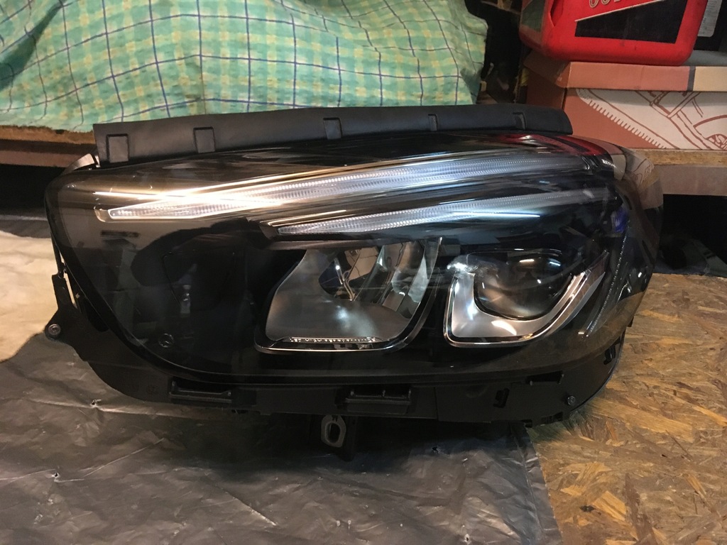 фото №1, Mercedes-benz оригінальний номер 2479062503 led комплектна