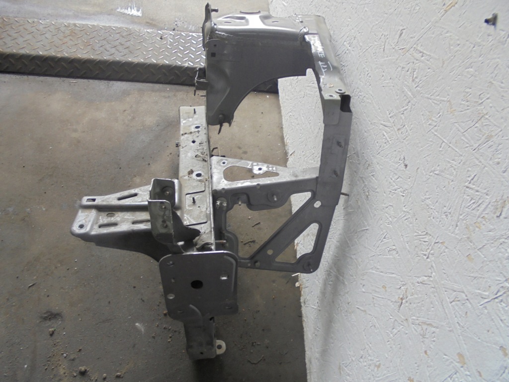 фото №2, Renault megane iii hb четверть перед левая 2012r