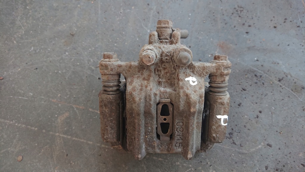 фото №1, Суппорт задняя задний правый honda crv cr-v ii 02-06