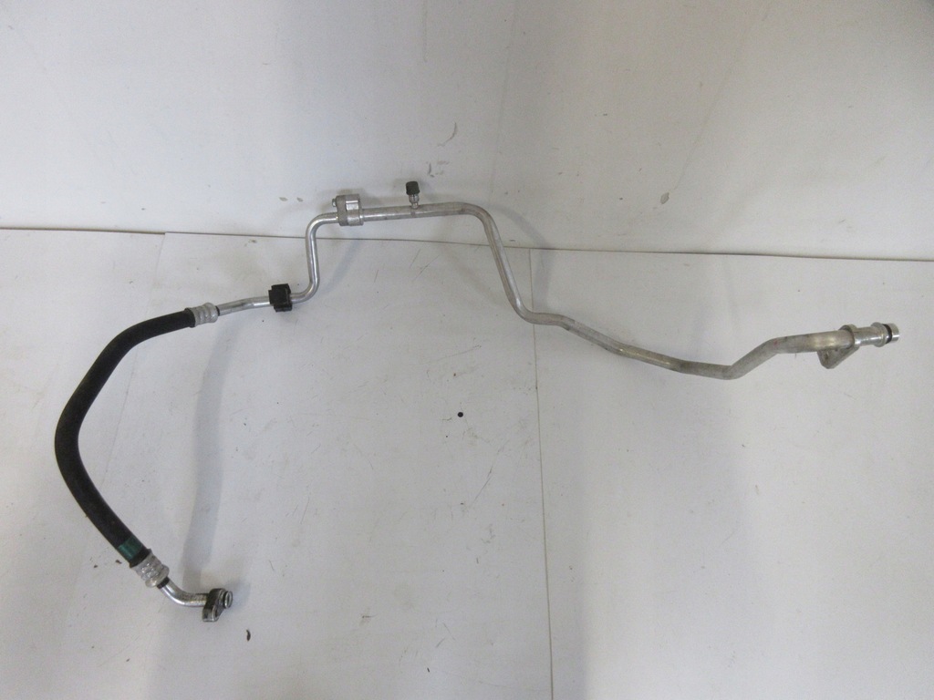 фото №1, Auris ii 1.6 d4d трубка шланг кондиционера