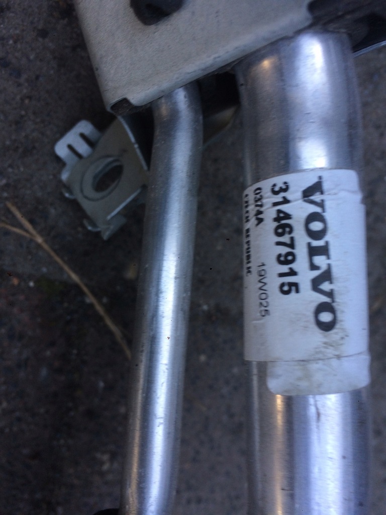 фото №2, Volvo v40 трубка шланг кондиционера 31467915