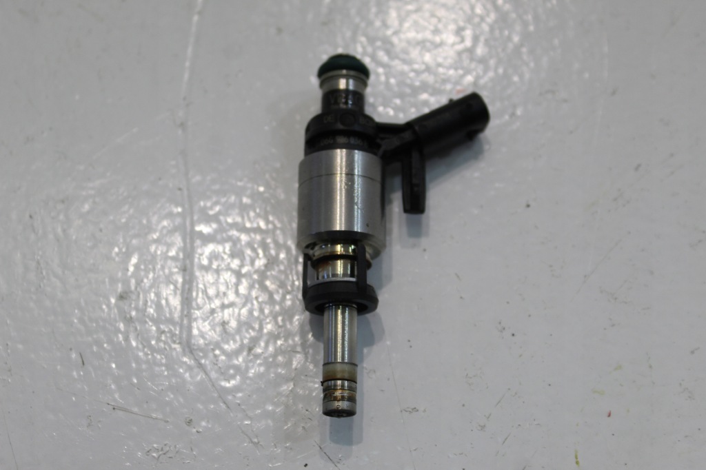 фото №1, Vw arteon форсунка 06g906036b