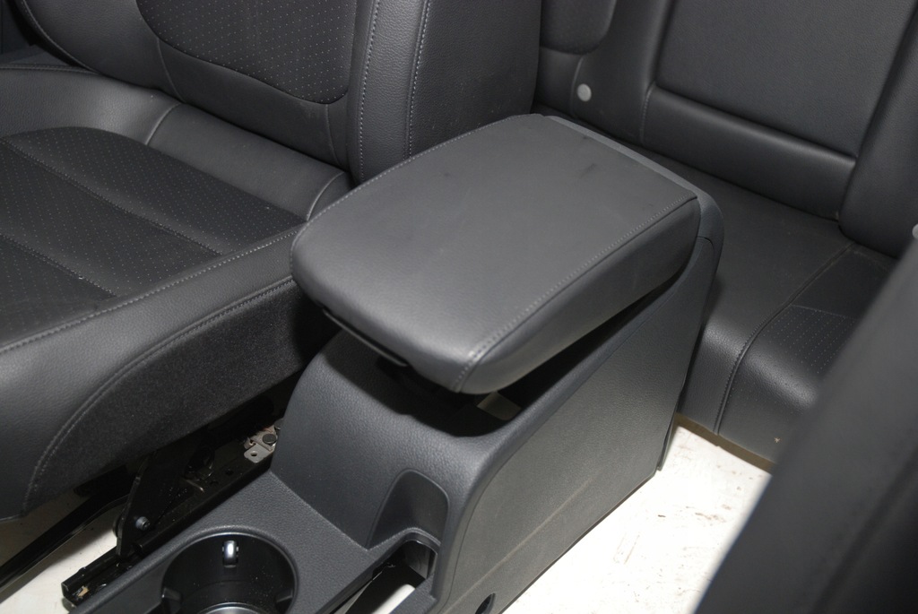 фото №6, Vw jetta 5c fl сидіння шкіра обшивки підлокітник