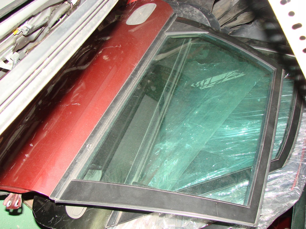 фото №1, Дверь volvo s40 v40 задние правое левая