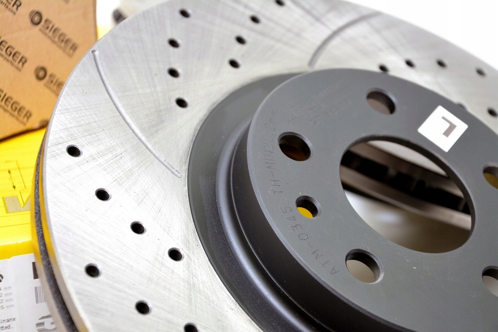 фото №3, Спортивні гальмівні диски гальмівні колодки перед alfa romeo 156 sedan