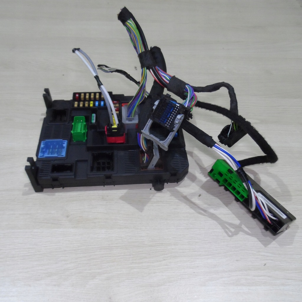 фото №6, Коробка предохранителей bsi 9819849680 c4 cactus 18