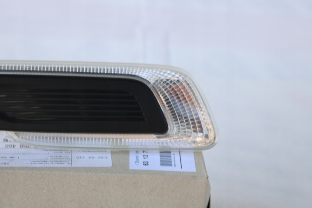 фото №3, Mini cooper clubman поворотник правый 7358466 .