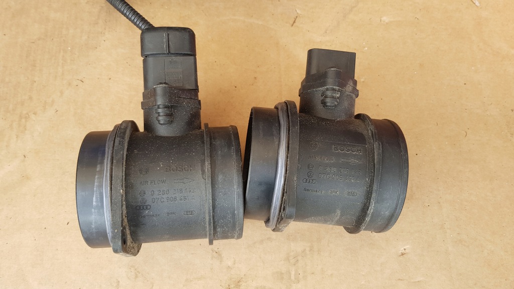 фото №1, Расходомер vw audi 07c906461a