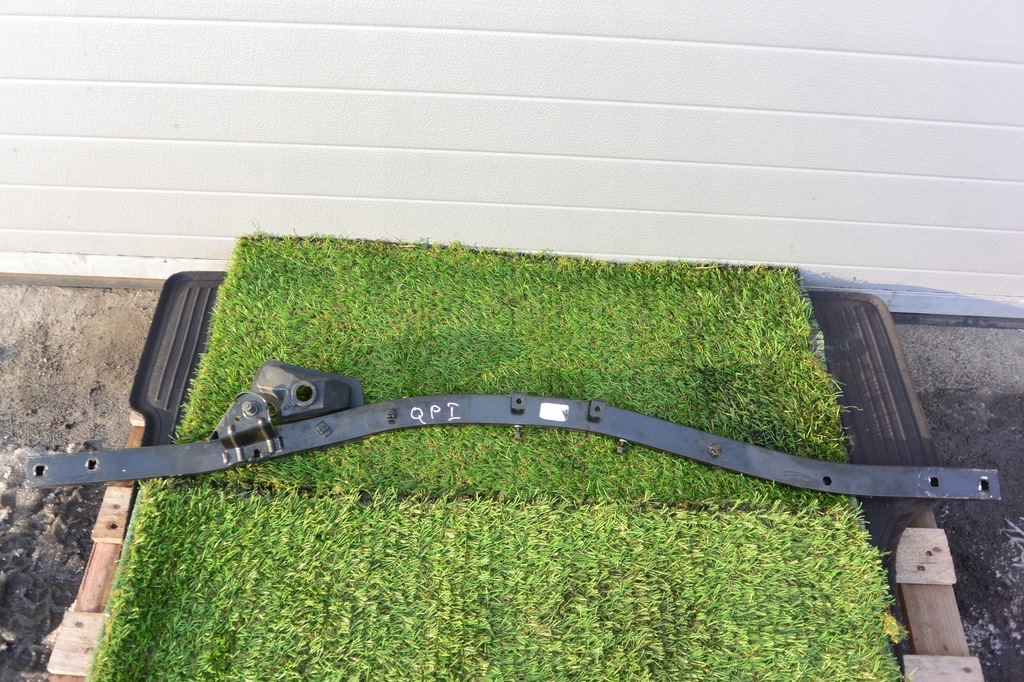 фото №1, Розпірка жабо maserati quattroporte vi m156