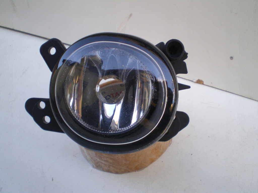 фото №1, Противотуманная фара правый mercedes a klasa w169 org