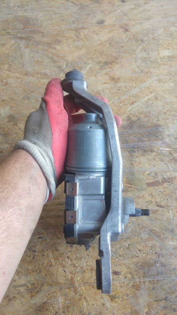 фото №4, Ford focus mk3 моторчик дворник левый