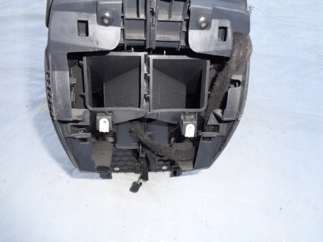 фото №7, Peugeot 3008 i -17 підлокітник тунель середній