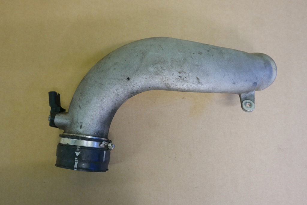 фото №1, Audi rs6 c6 труба воздухозаборник воздуха 07l145727e