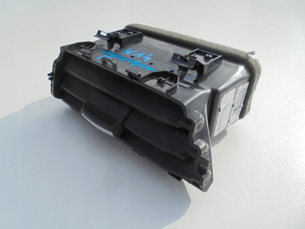 фото №5, Nissan оригинальный номер 687505fa2a