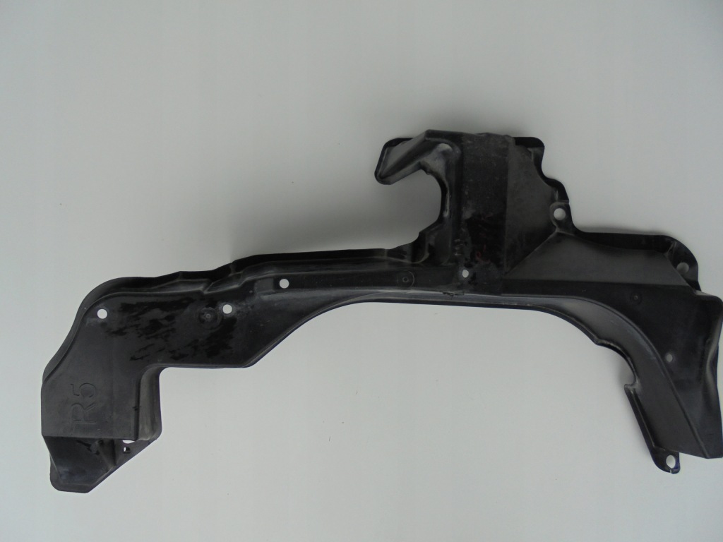 фото №1, Toyota c-hr chr защита подвеска правая 57627-f4010