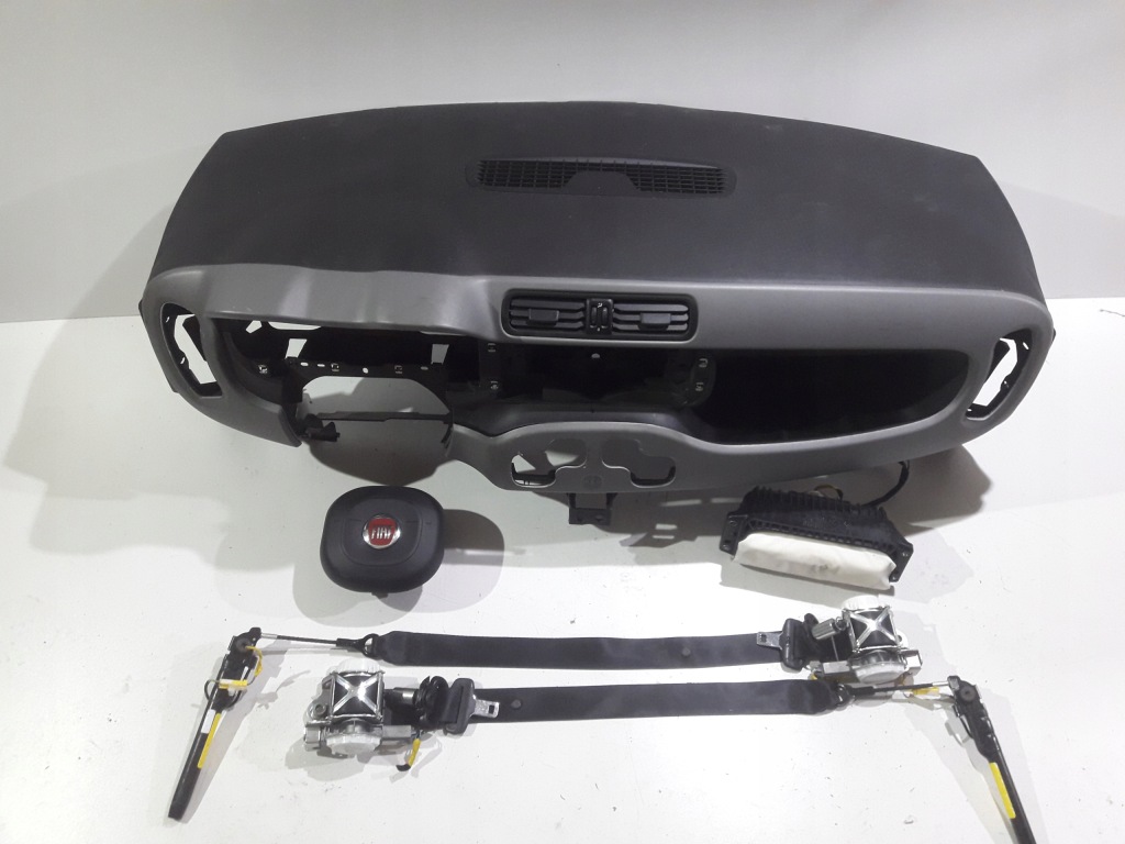 фото №1, Fiat panda 3 iii приборная панель консоль подушка безопасности подушки безопасности ремни оригинал демонтаж