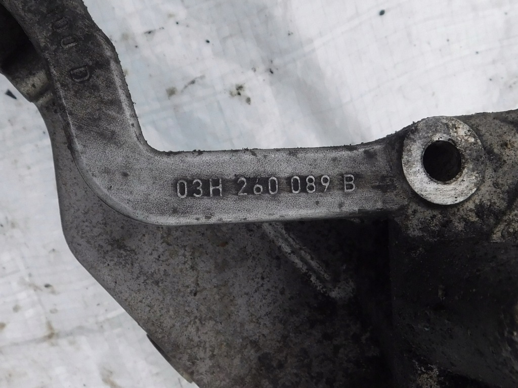 фото №3, Passat cc r36 3.6 fsi кронштейн генератора кронштейн 03h260089b