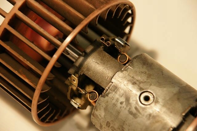 фото №7, Воздуходувка вентилятор bmw 6 e24 0130063012 łódź europa