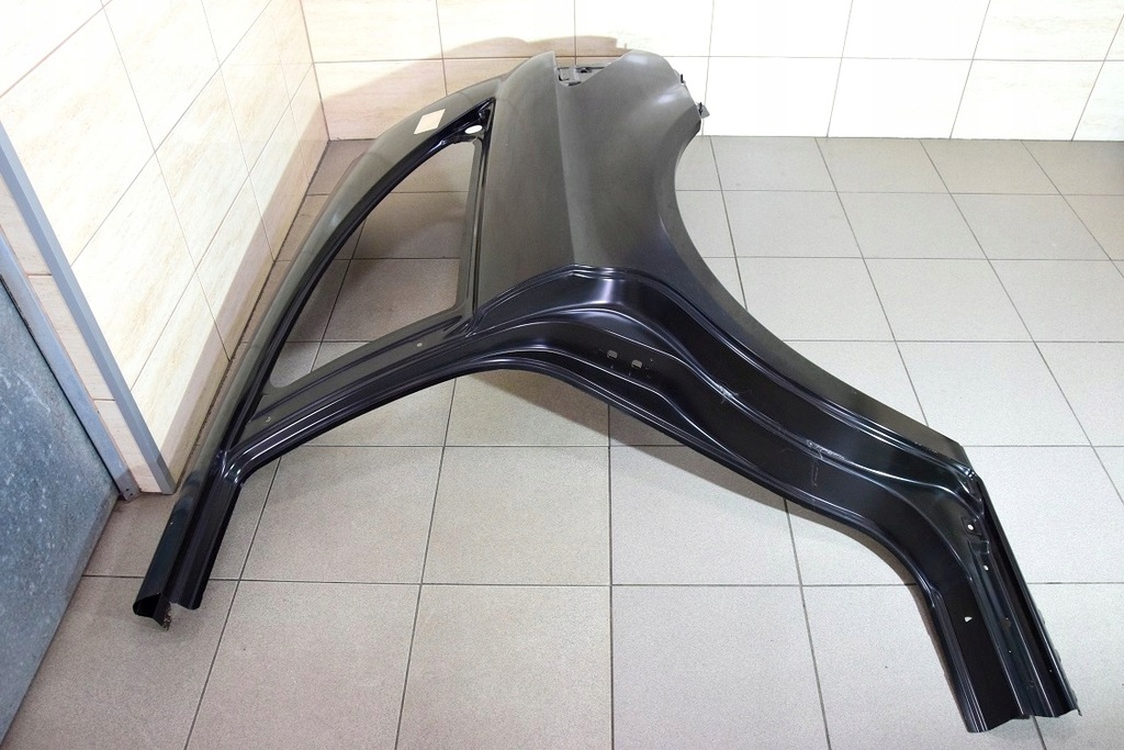 фото №6, Mercedes r klasa 251 r-klasa задний крыло задняя