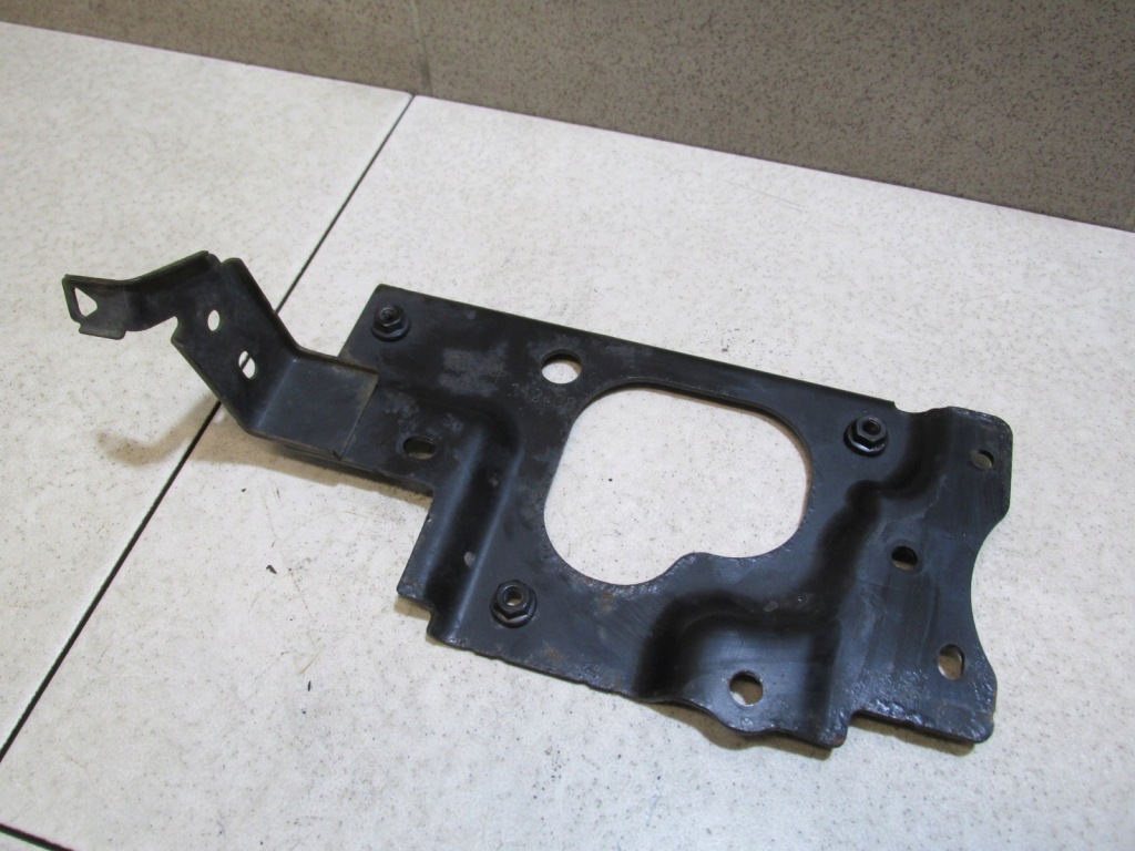 Купить Основание аккумулятор fiesta mk7 1,4 tdci 2009 год