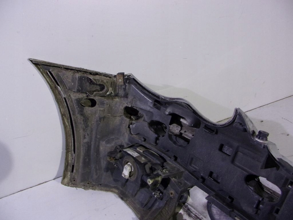 Купить Mercedes c klasa w203 рестайлинг  бампер передний 744