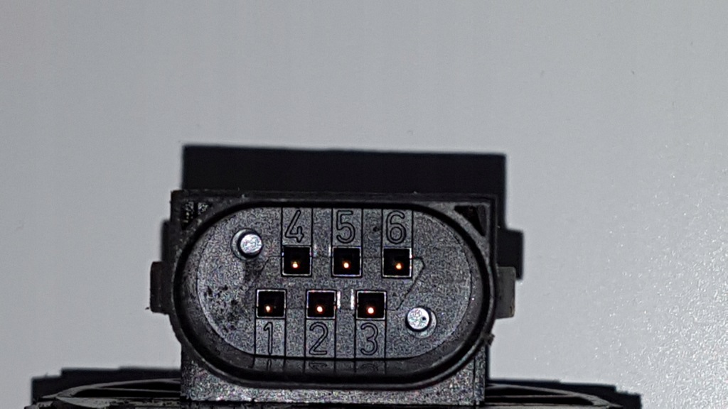 Штекер потенциометр газа 0205001030 0115428617 с Разборки