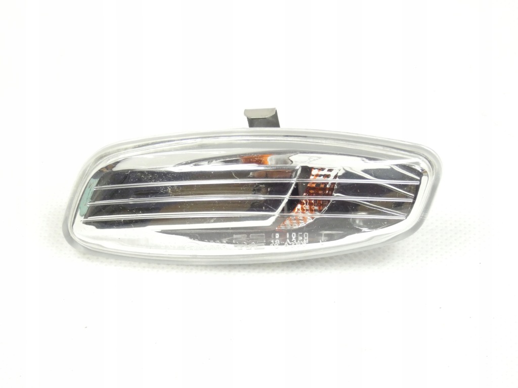 фото №1, Поворотник поворотник le citroen c3 c4 c5 ds3