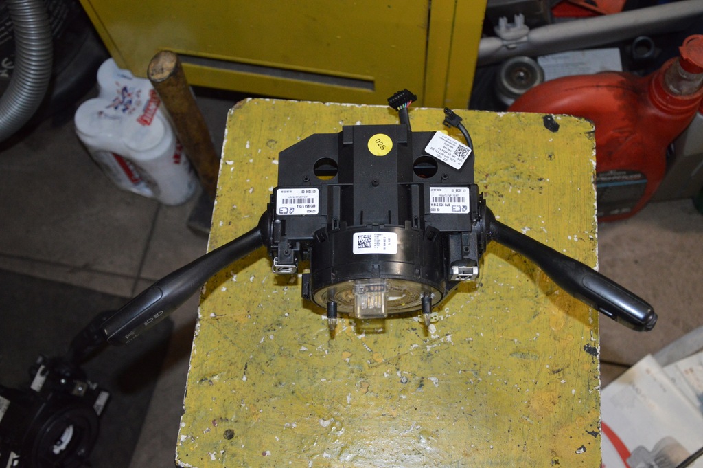 фото №1, Audi a3 8p переключатель комбинированный 8p0907137bc