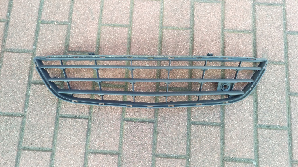 фото №1, Opel corsa d решітка середня решітка радіатора бампера