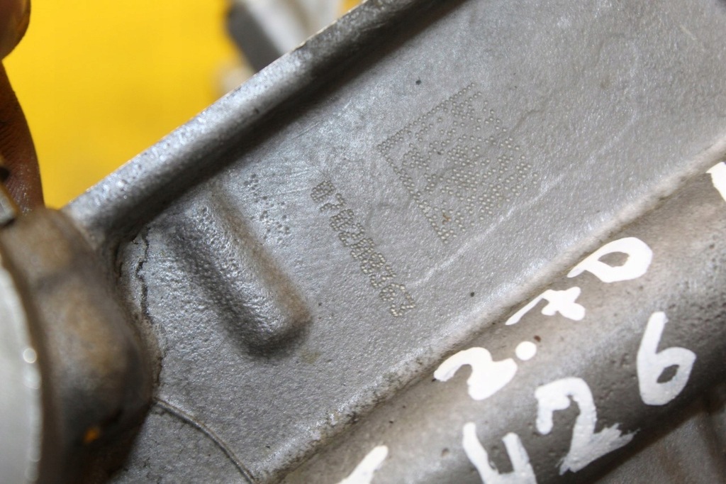 фото №11, Головка jaguar xf 607 ліва 2.7 276dt 4r8q6c064ah