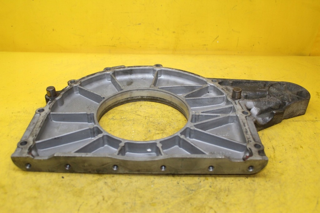 фото №4, Захист кришка корпус розподільного валу scania r 2030667