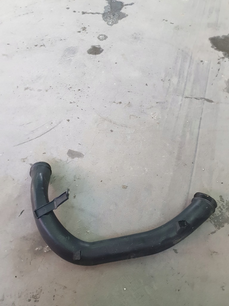 фото №1, Труба турбины volvo xc60 31261343