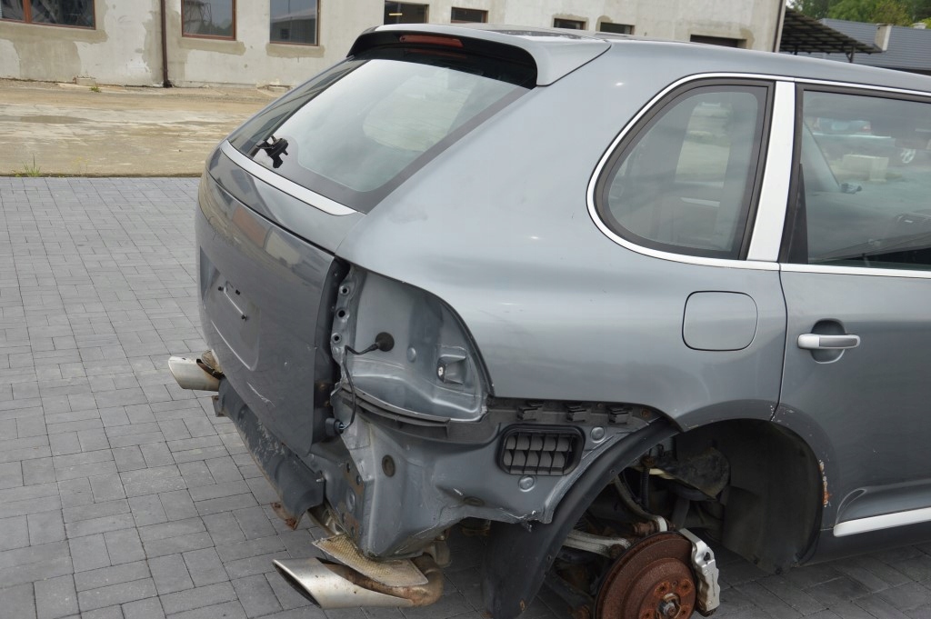 фото №1, Porsche cayenne s крыло четверть правый задняя