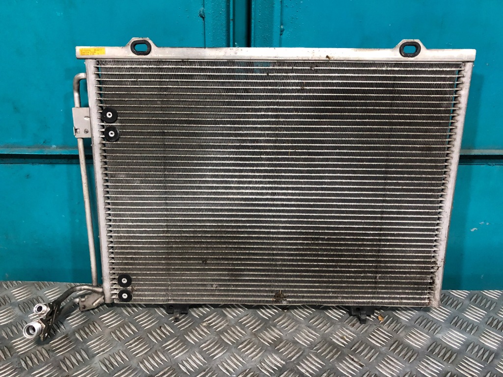 фото №1, Mercedes slk r170 lift радиатор кондиционера