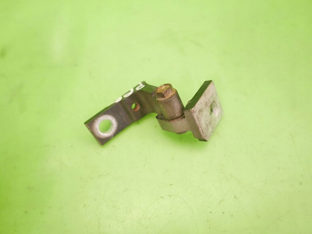 фото №4, Петля дверь правый перед góra peugeot bipper i 632