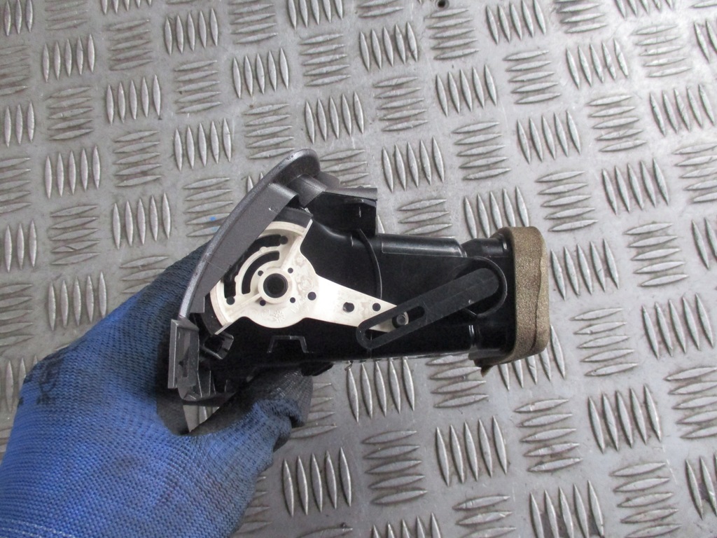 фото №7, Решітка обдув ліва peugeot 407 04-08r