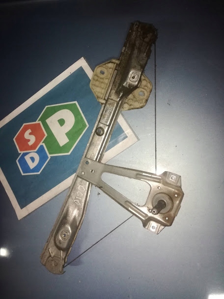 фото №1, Подъемник механизм стекло clio ii правый задняя