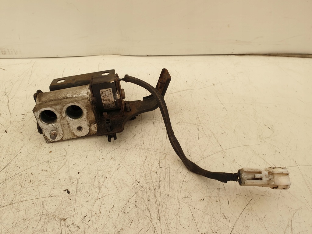 фото №1, Клапан кондиционера legacy iv outback