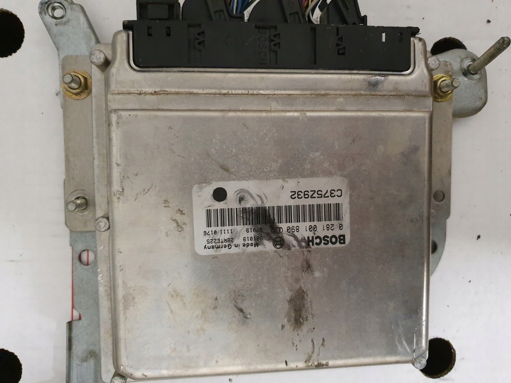 фото №1, Alfa romeo 156 2,4 jtd бортовой компьютер 0281001890