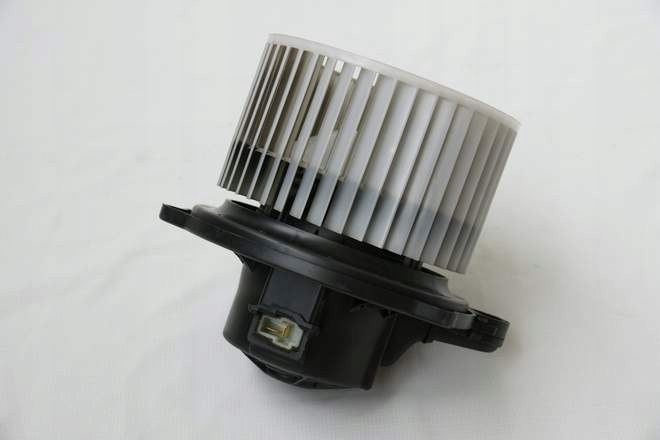 фото №6, Воздуходувка вентилятор hyundai i30 i 1 2 ii europa