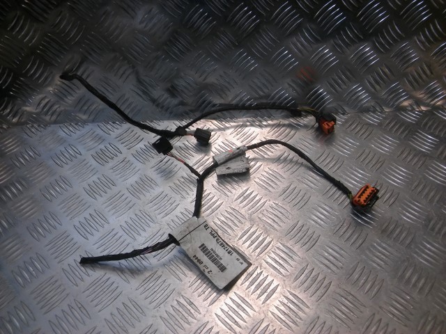 фото №1, Peugeot 3008 5008 колодка шланг лампи перед