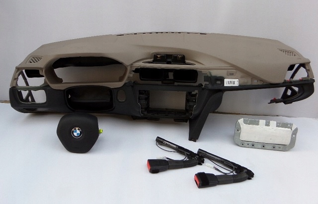 фото №1, Bmw 4 f32 f33 f36 панель приладів консоль подушка безпеки натягувачі