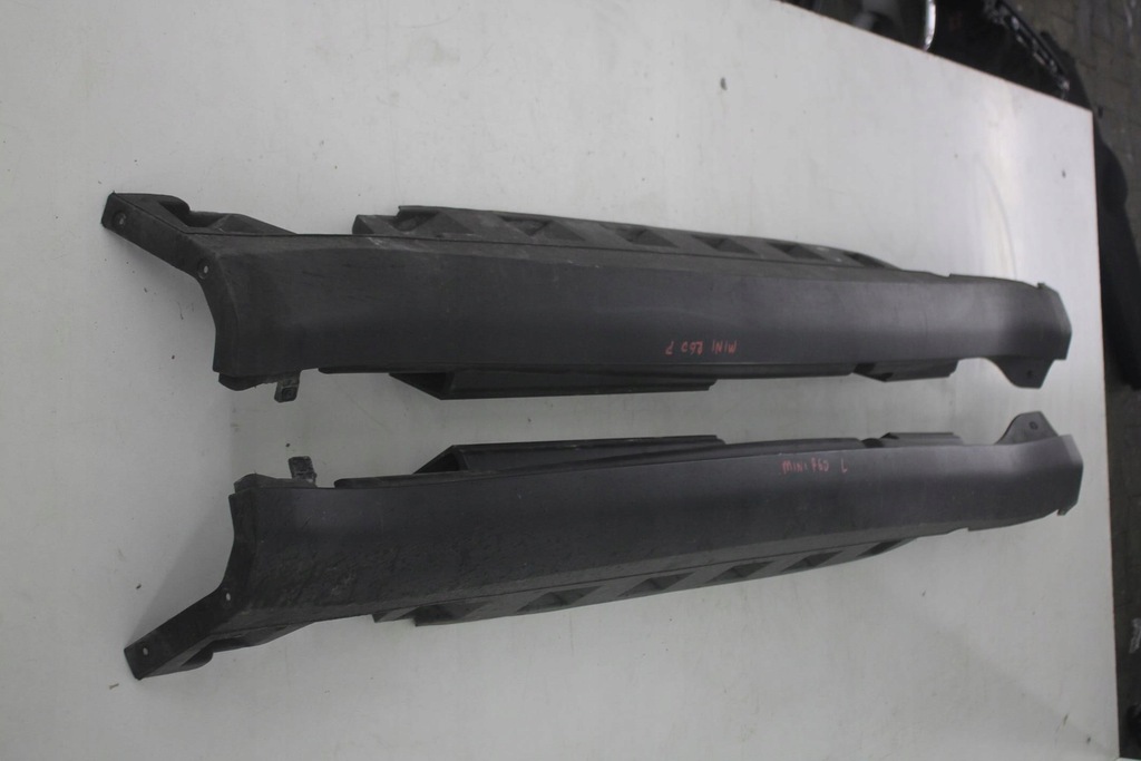 фото №1, Молдинг накладка поріг ліва mini countryman r60