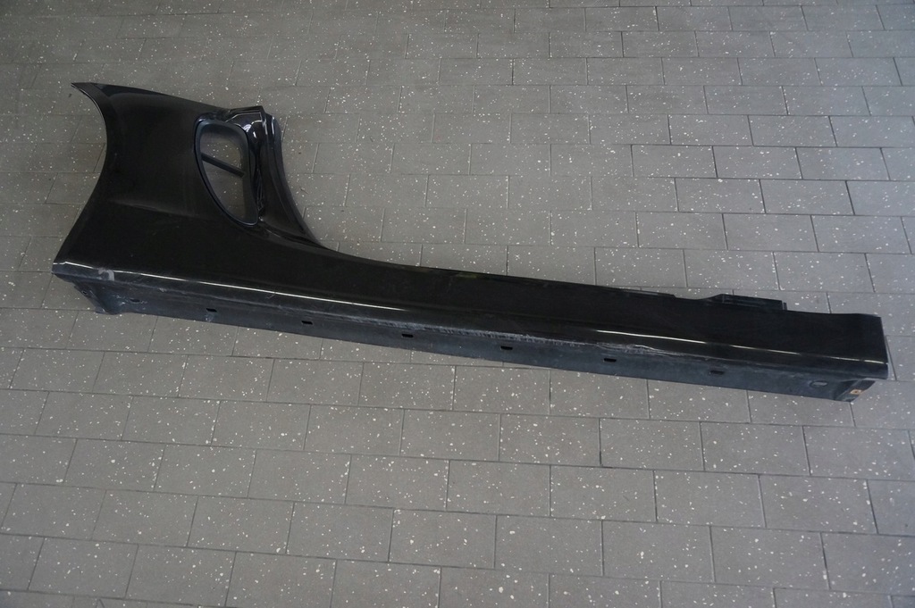 фото №1, Молдинг порог правая porsche boxster 981