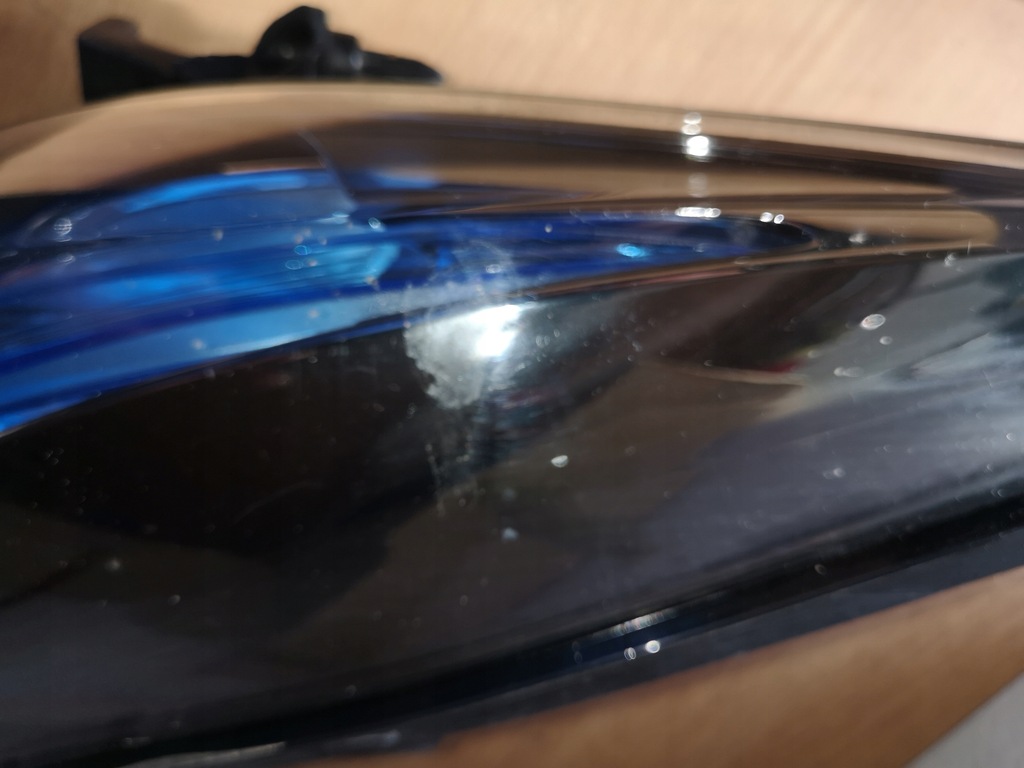 фото №3, Лампа права renault zoe europa